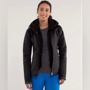 Lululemon Run: Bundle Up Jacket
Black